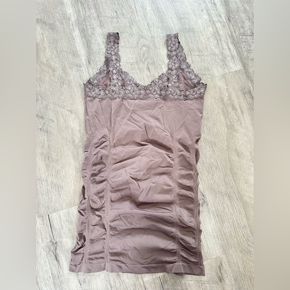 Kismet Ruched Cami - Picture 3 of 4